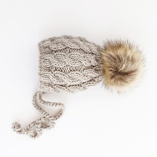 Huggalugs Cable Knit Hat Aspen Oatmeal 0-6M