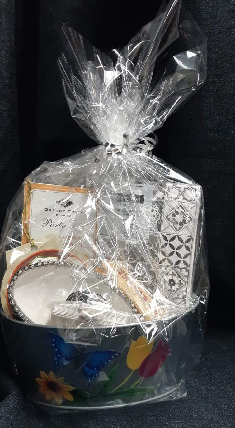 Custom Gift Basket Medium