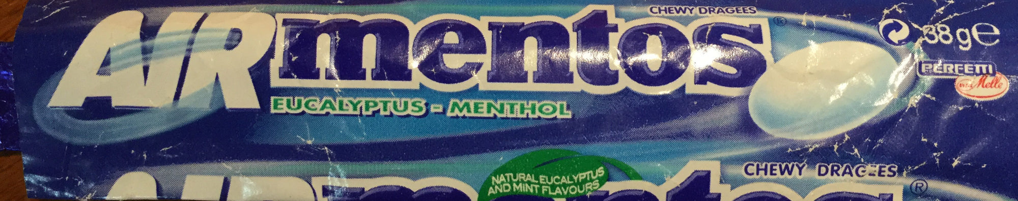 Air Mentos Eucalyptus-Menthol Chewy  Candy 37.5g