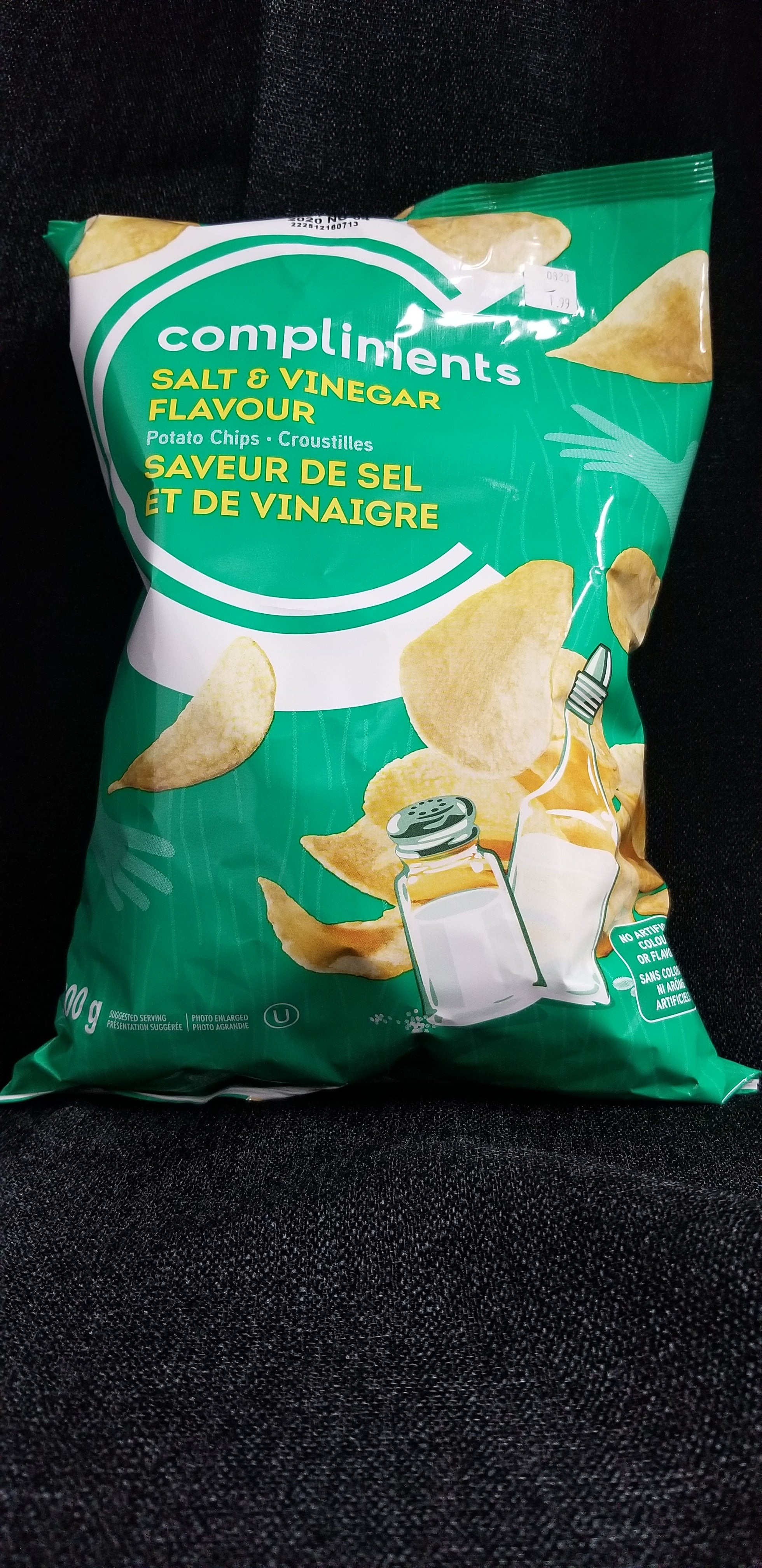 Compliments Salt & Vinegar Potato Chips 200g